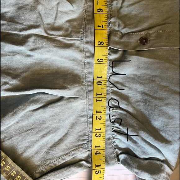 BCBGMAXAZRIA size XS NEW! - Picture 9 of 11